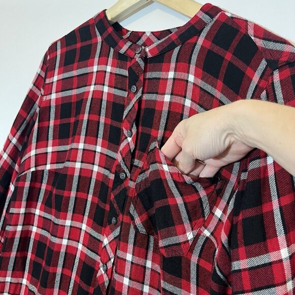 Talbots Women’s Shirt Medium Red Plaid Flannel Button Roll Tab Sleeves Bib Neck - Picture 7 of 10